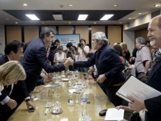 Hubo acuerdo con los docentes