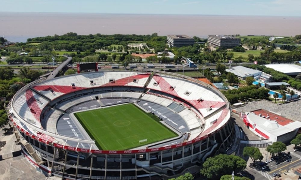 Visitas de escuelas bonaerenses al estadio Monumental