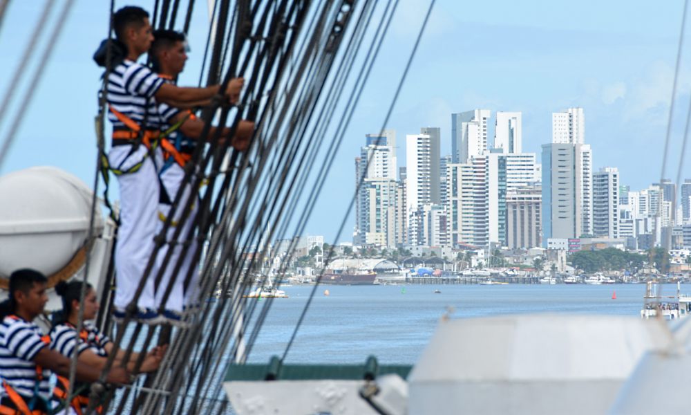 La fragata ARA «Libertad» zarpó desde Recife