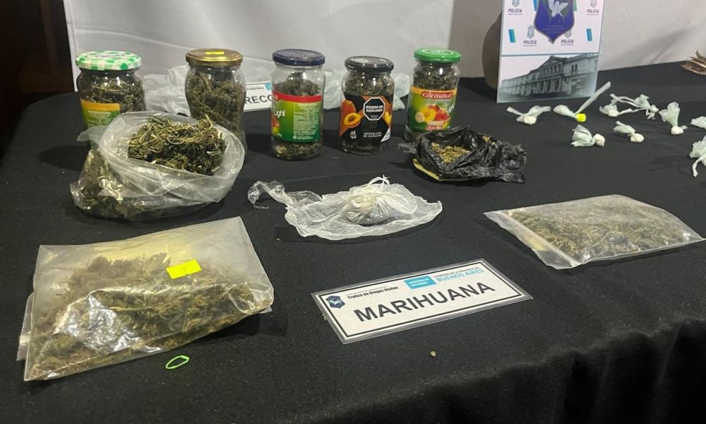 Desmantelado un punto de venta de drogas en Colón