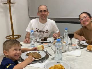 «Extrañaba la carne asada»: El emotivo reencuentro de Nahuel Gallo tras más de un año detenido