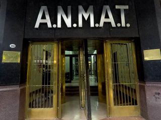 ANMAT dio de baja a 54 droguer�as por irregularidades en certificados sanitarios
