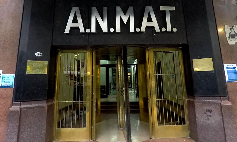 ANMAT dio de baja a 54 droguerías