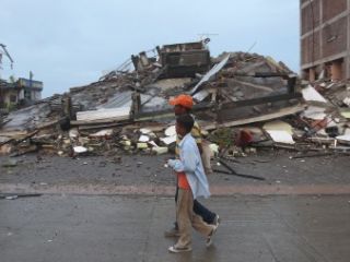 272 muertos por el terremoto en Ecuador