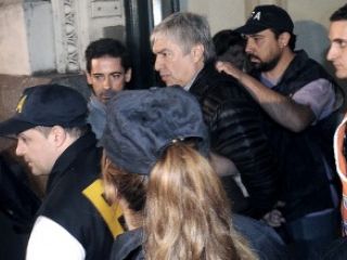 Bez procesado, captura para Chueco y a declarar Echegaray