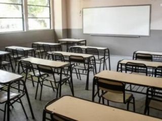 Diputados aprueban ley de educacin como servicio esencial: debate y polmica
