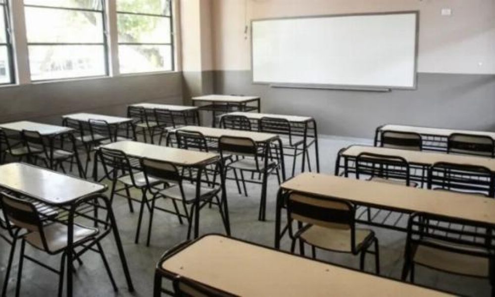 Buscan obligar a las escuelas a abrir los días de paro