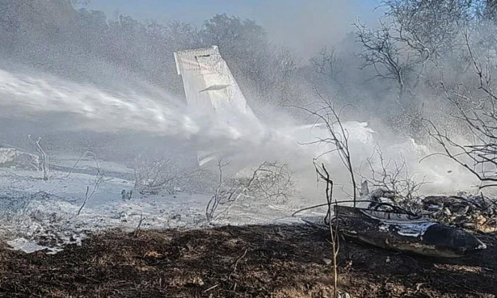  Avión se estrella y se incendia en San Luis