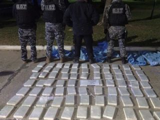 Encontraron más de 80 kilos de cocaína en la zona rural de Molina