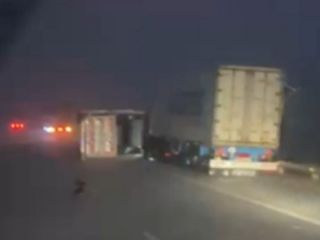 Temporal extremo en el sur santafesino: Camiones volcados y corte total en la autopista a C�rdoba