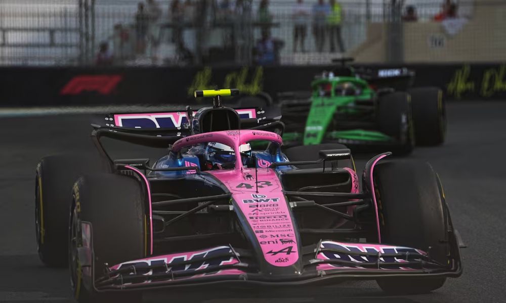 Colapinto busca un cierre digno en Abu Dabi