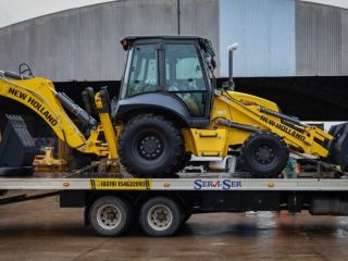 Pergamino refuerza sus servicios: El Municipio suma una retroexcavadora para mejorar la respuesta en los barrios