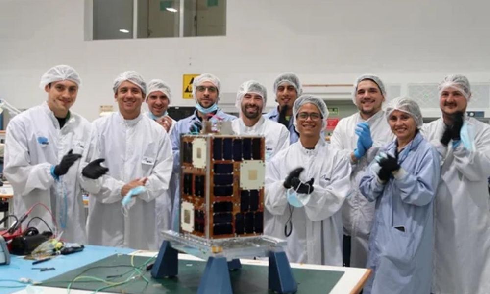 El satélite ATENEA completó su misión