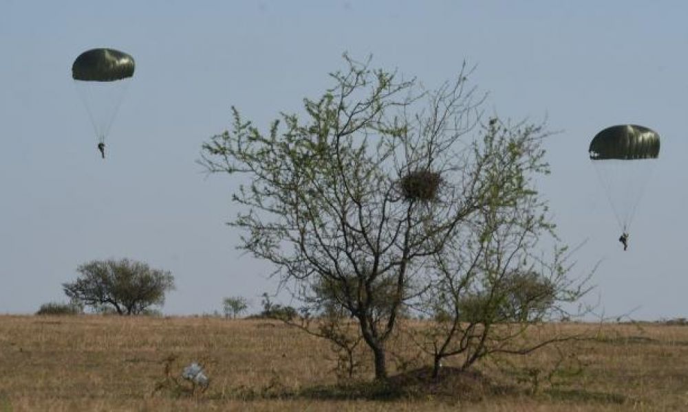 ¿Movimientos militares en el norte de Argentina?
