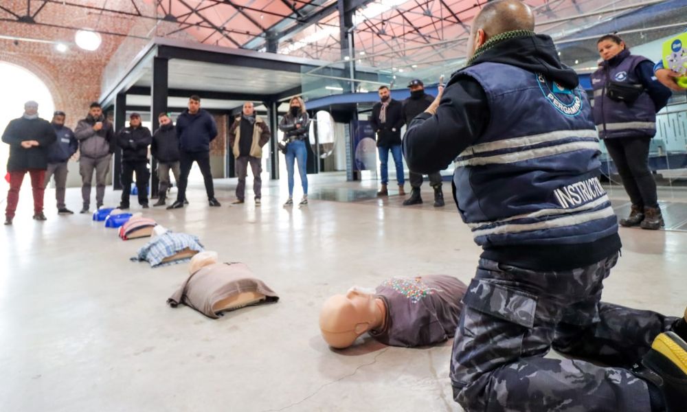 Inspectores de Tránsito se capacitan ante emergencias