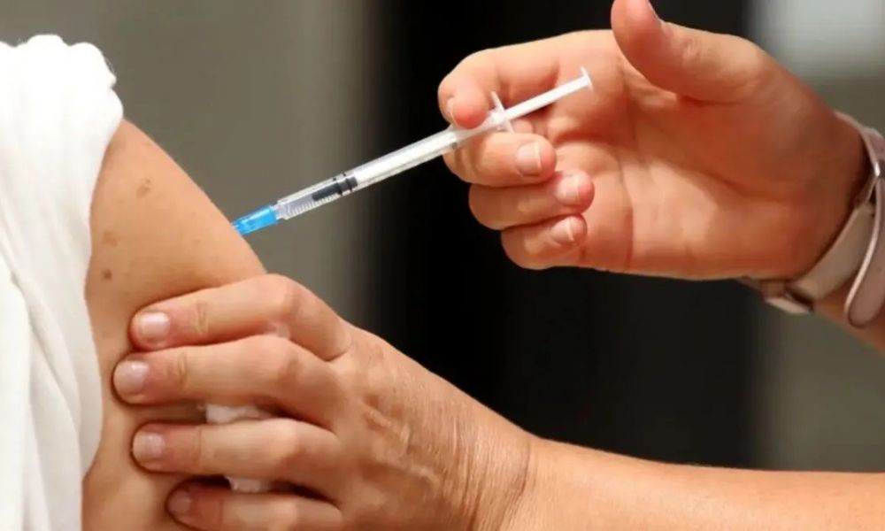 Campaña de vacunación contra el dengue
