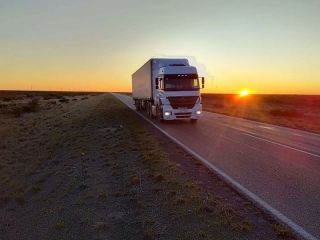 En rutas nacionales: Restriccin de camiones de viernes a domingo