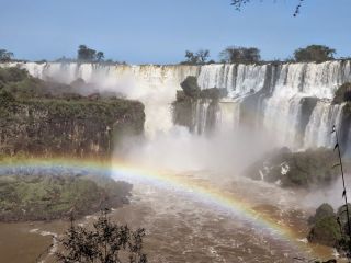 Semana Santa: Más de 2,8 millones de turistas y un impacto económico de $808.198 millones