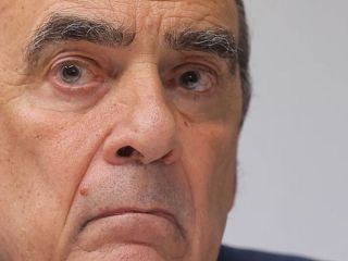 El Gobierno busca cobrar atencin mdica a extranjeros en hospitales pblicos