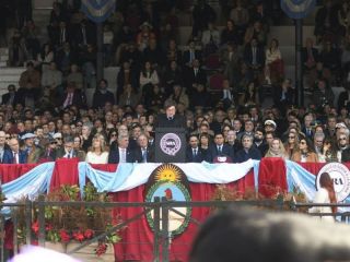 Milei prometió eliminar las retenciones con el impulso de la minería y la energía