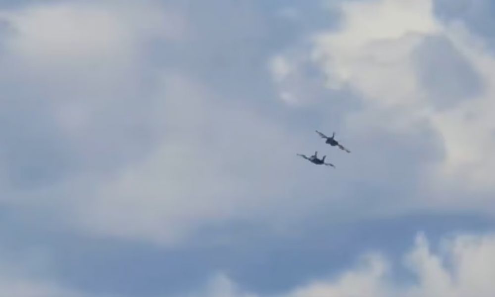 Dramático choque de aviones militares en Estados Unidos