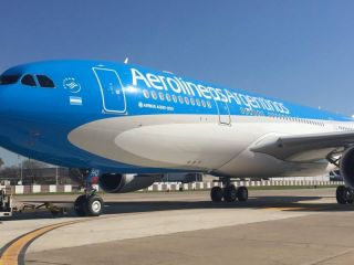 La Justicia de EE.UU. condenó a la Argentina a pagar más de US$390 millones por la expropiación de Aerolíneas Argentinas
