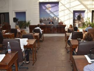 San Nicols: El municipio amenaza con sacar las concesiones a quienes le hagan juicio