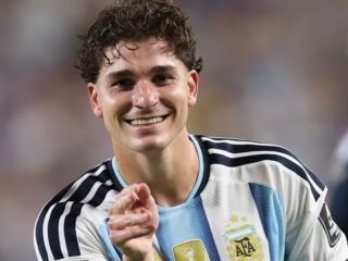 Un diario inglés se rindió ante Argentina: The Guardian calificó el gol de Julián Álvarez como «el mejor del Mundial»
