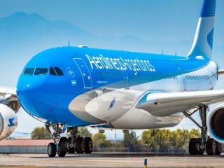 Ultimtum de Milei sobre Aerolneas Argentinas: privatizacin o cierre definitivo