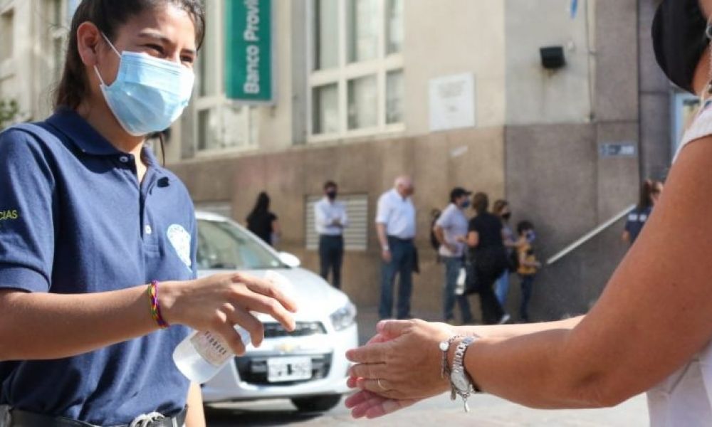 Refuerzan cuidados y medidas preventivas