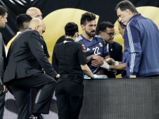 Lavezzi se fractur el brazo