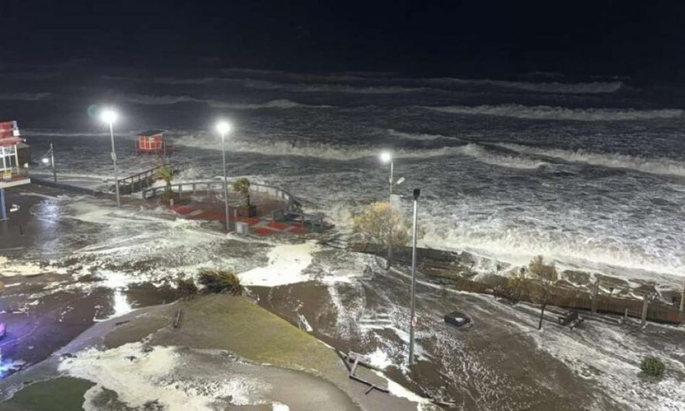 Temporal feroz en la Costa Atlántica