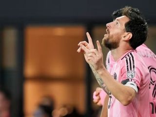 Messi volvió a Inter Miami con un doblete y lideró la goleada 4-0 ante DC United