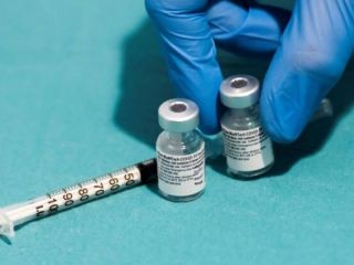 Comienza la aplicación de vacunas bivalentes en la provincia y llegan más dosis al país