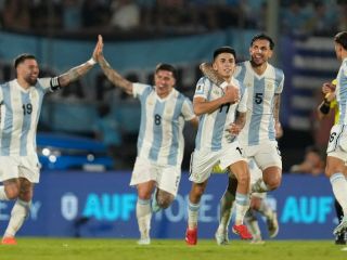 Argentina sin Messi, pero con alma: Victoria clave ante Uruguay