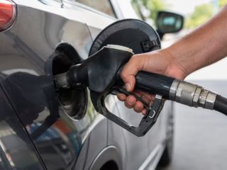 Condenaron a una estación de servicio a pagar más de $7 millones por cargar nafta en un auto diésel