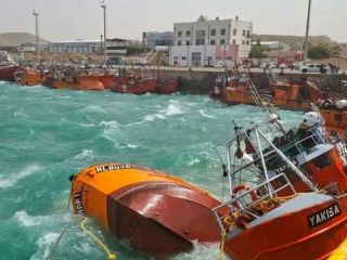 Vientos devastadores en la Patagonia: Tres barcos hundidos y una provincia paralizada