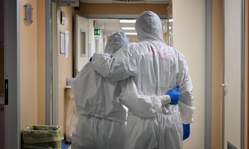 Disponen aumento salarial para los médicos bonaerenses
