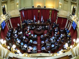 Se convirti en ley el pago de deudas a jubilados