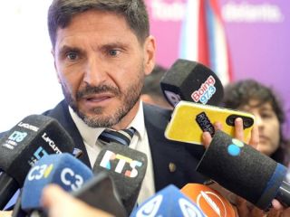 Pullaro fij� un nuevo piso salarial para polic�as y levant� la protesta en Santa Fe