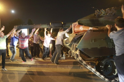 Fracasó el golpe de Estado en Turquía