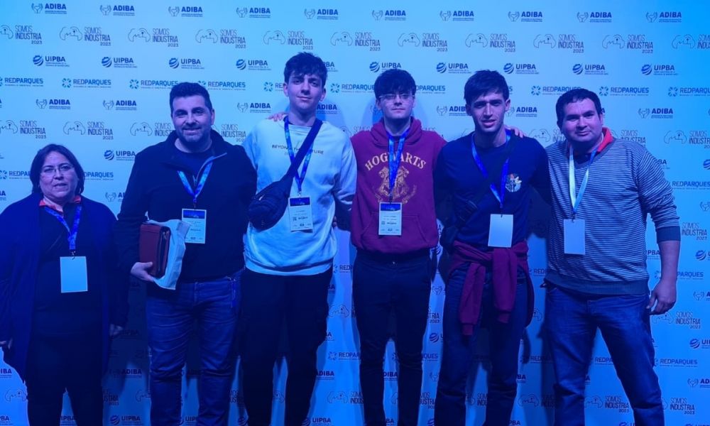 Alumnos de la Escuela Técnica 1 galardonados