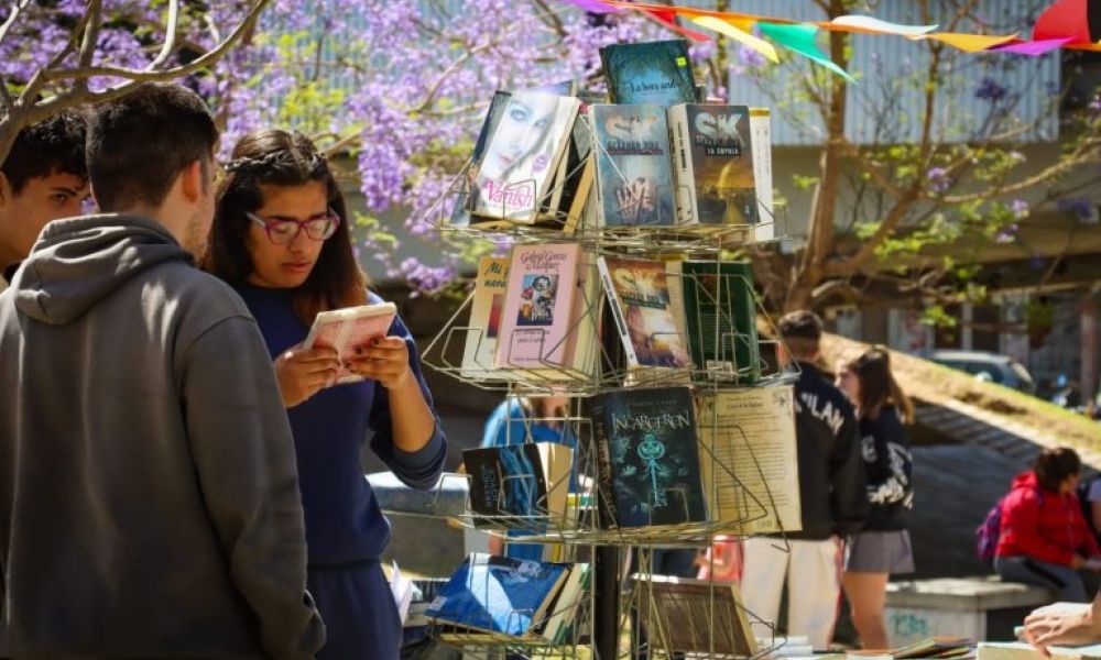 Exitosa Feria del Libro Contado Exitosa Feria del Libro Contado