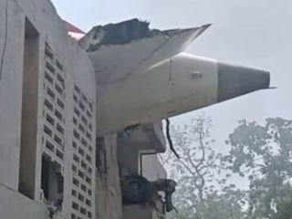Avión de Air India se desploma minutos después de despegar rumbo a Londres