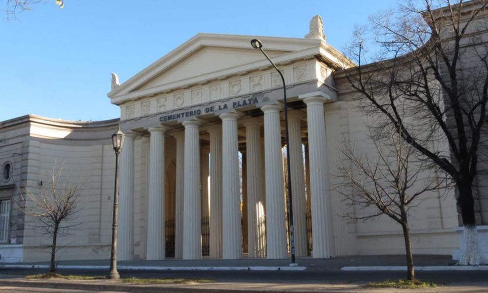 Descubrimiento macabro en cementerio de La Plata