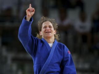 Grande la peque!