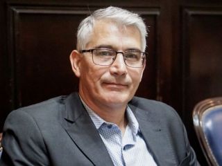 Avanza un proyecto para eliminar reseñas anónimas: Buscan regular opiniones en el comercio digital