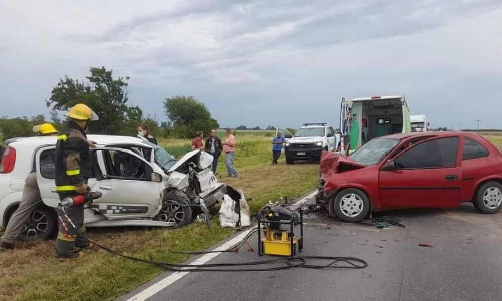 Muere un bebé de 17 días en un choque frontal