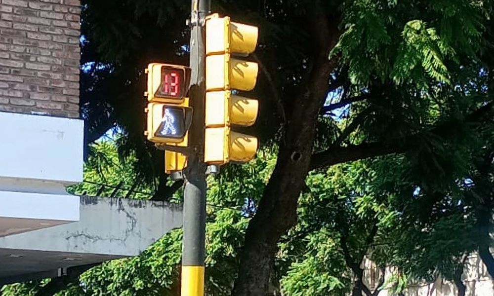 El plan que moderniza los semáforos de Pergamino
