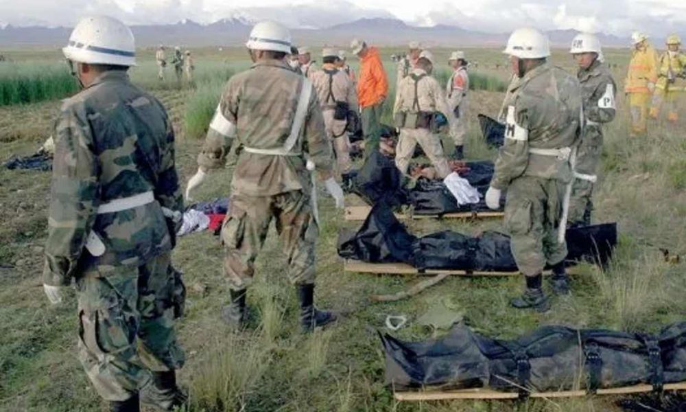 Caída de un avión Learjet 35 A en Bolivia